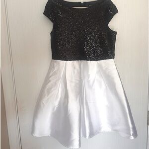 Girls Dress Black &White